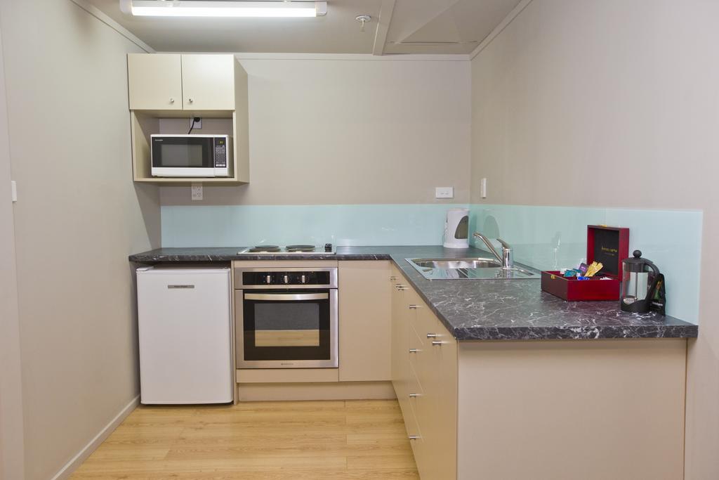 @ The Hub West Aparthotel Palmerston North Phòng bức ảnh